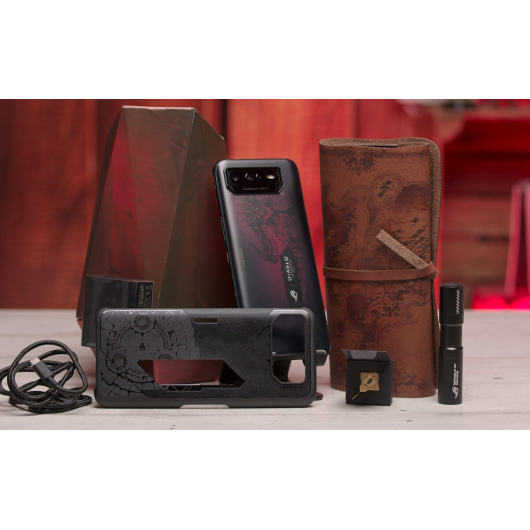 ASUS ROG Phone 6 16/512GB Diablo Immortal Edition Адский красный